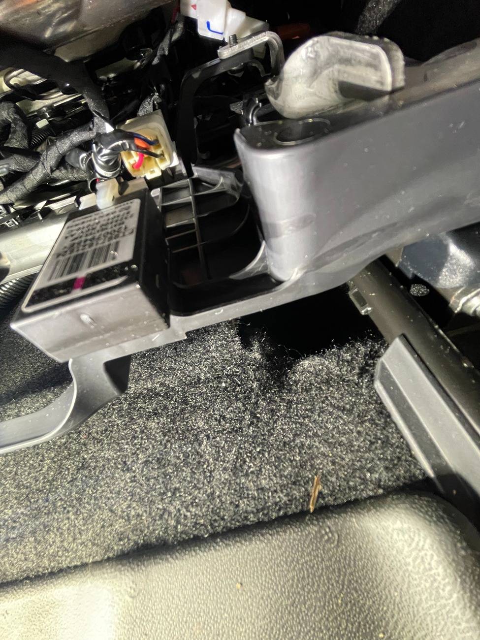 2024 Tacoma Retrofitting Limited OEM Power Running Boards on a TRD Off-road 2025-06-02 22.22.35