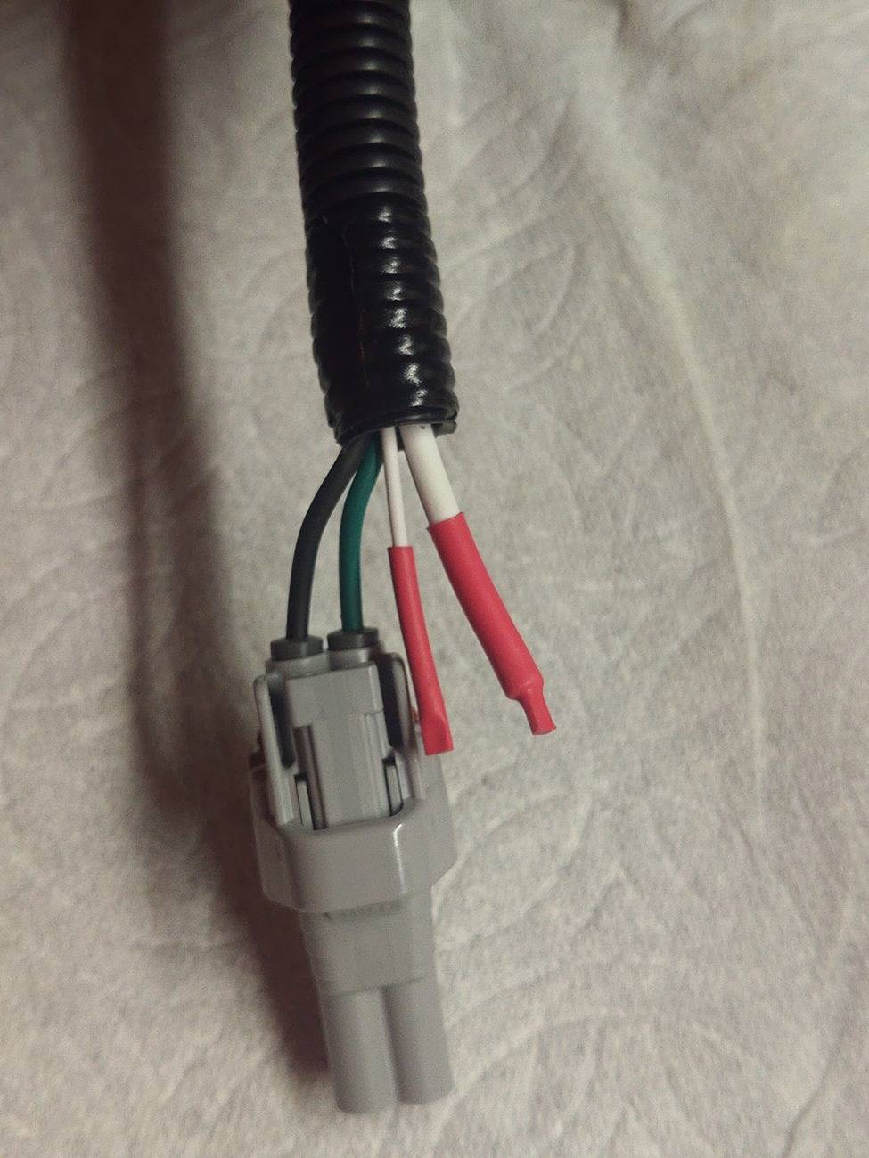 2024 Tacoma AUX Switches / Wiring KIMG0081_01_BURST1000081_COVER.JPG