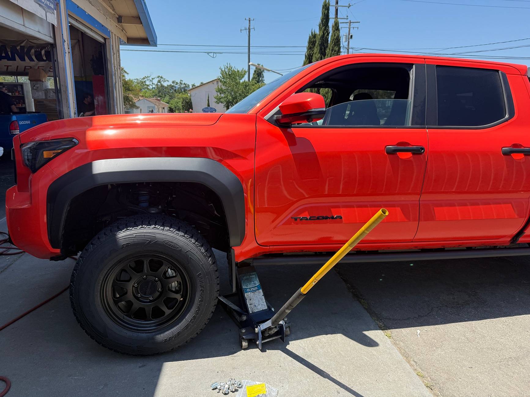 2024 Tacoma Will it fit without rubbing and modification IMG_4682
