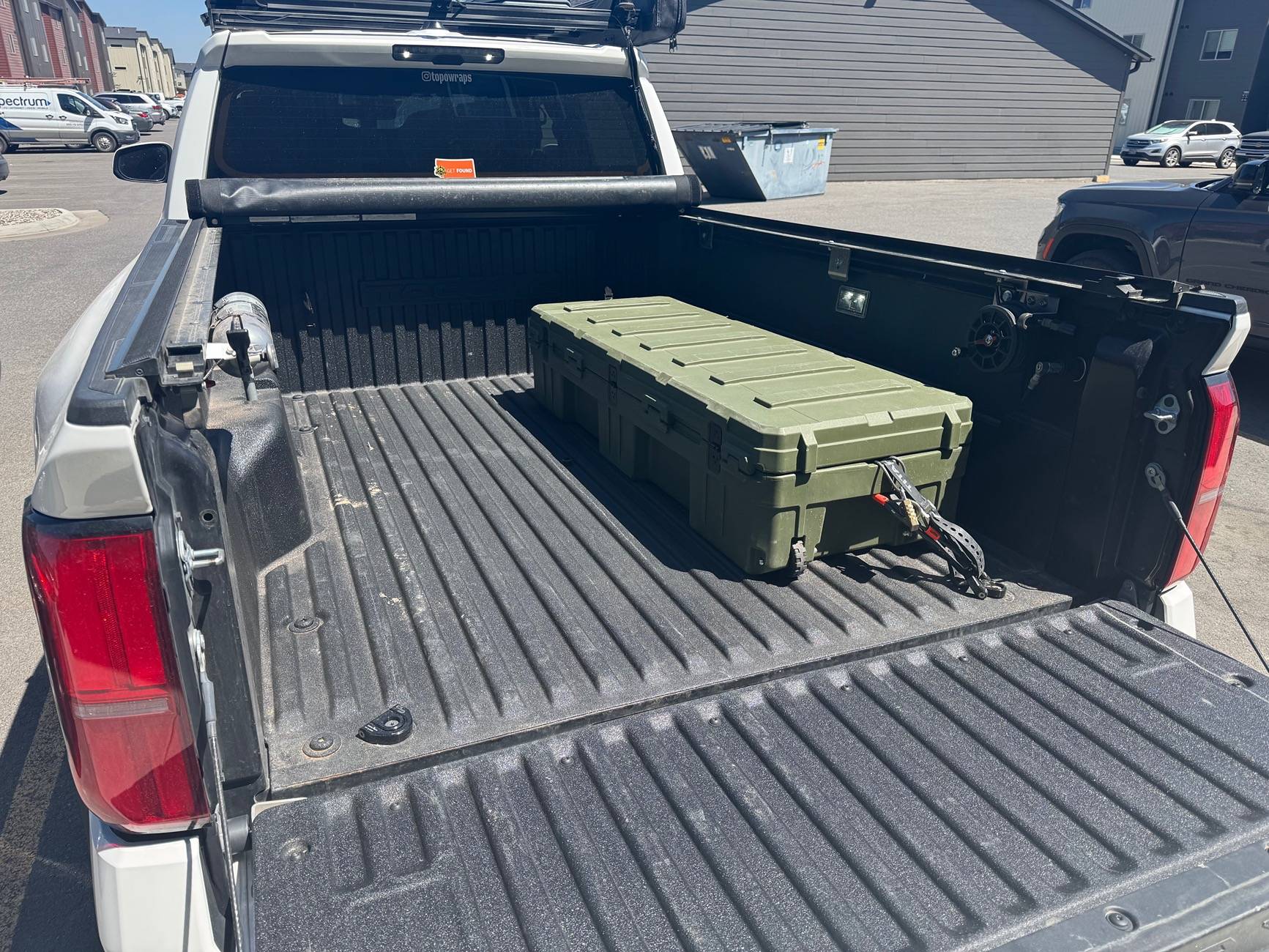 2024 Tacoma TruXedo Pro X15 Premium Roll-Up Tonneau cover IMG_4250