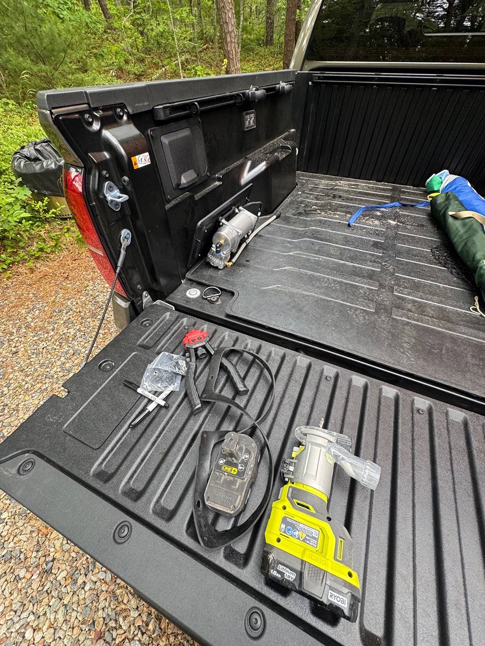 2024 Tacoma Trailhunter OEM Onboard Tire Inflator/Air Compressor Retrofit into Tacoma Offroad Premium DIY IMG_3247