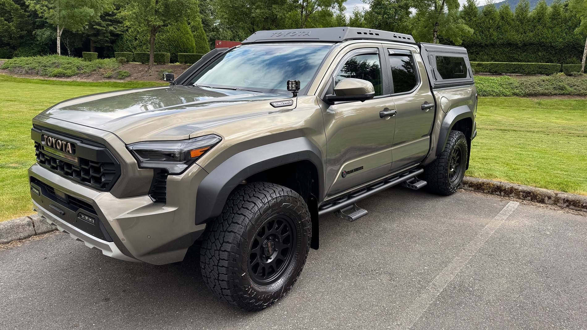 2024 Tacoma Alu-Cab Contour Canopy on Trailhunter - No Regrets IMG_1208