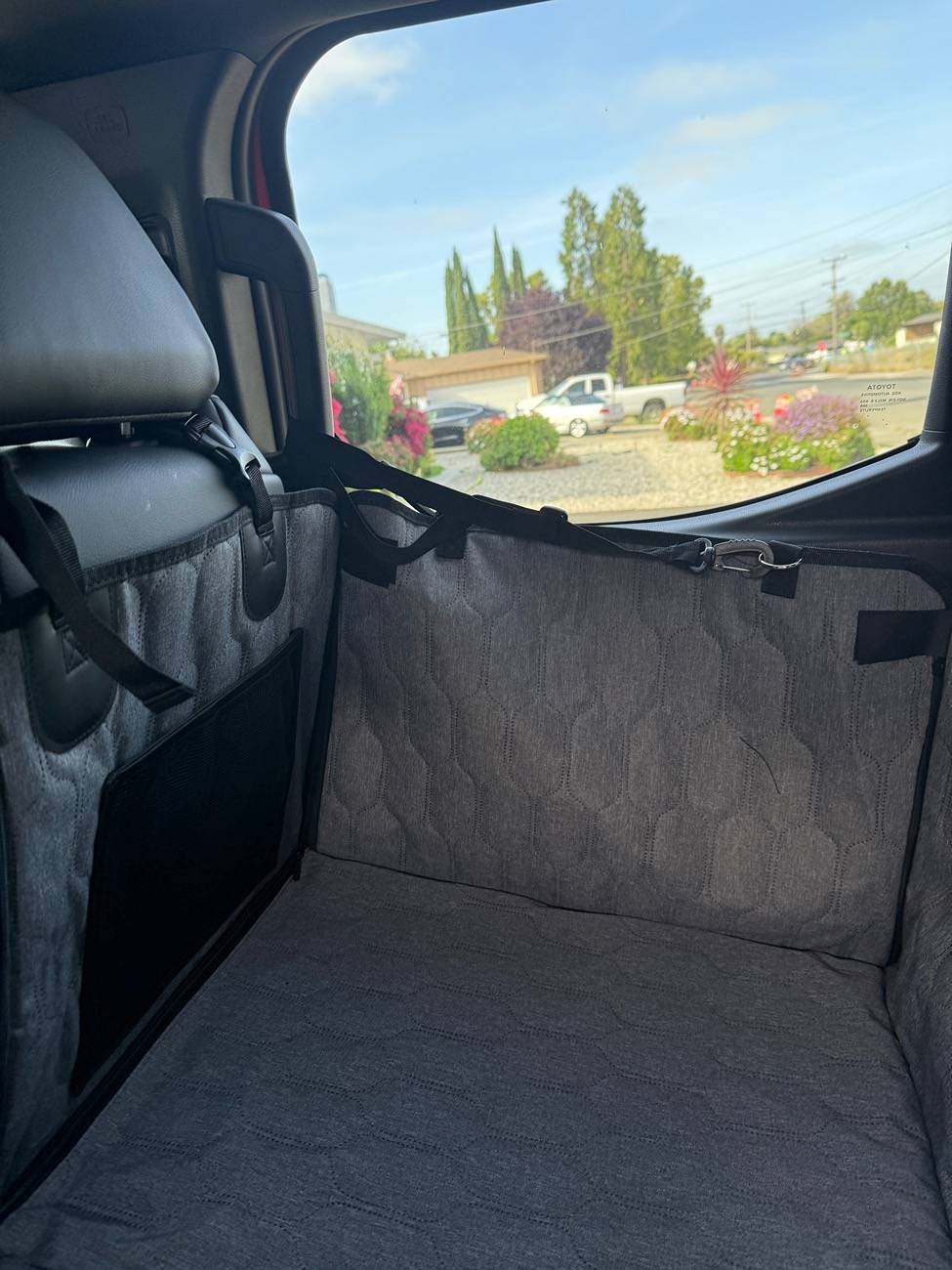 2024 Tacoma Trumgeta Dog Car Seat Cover Review IMG_4740