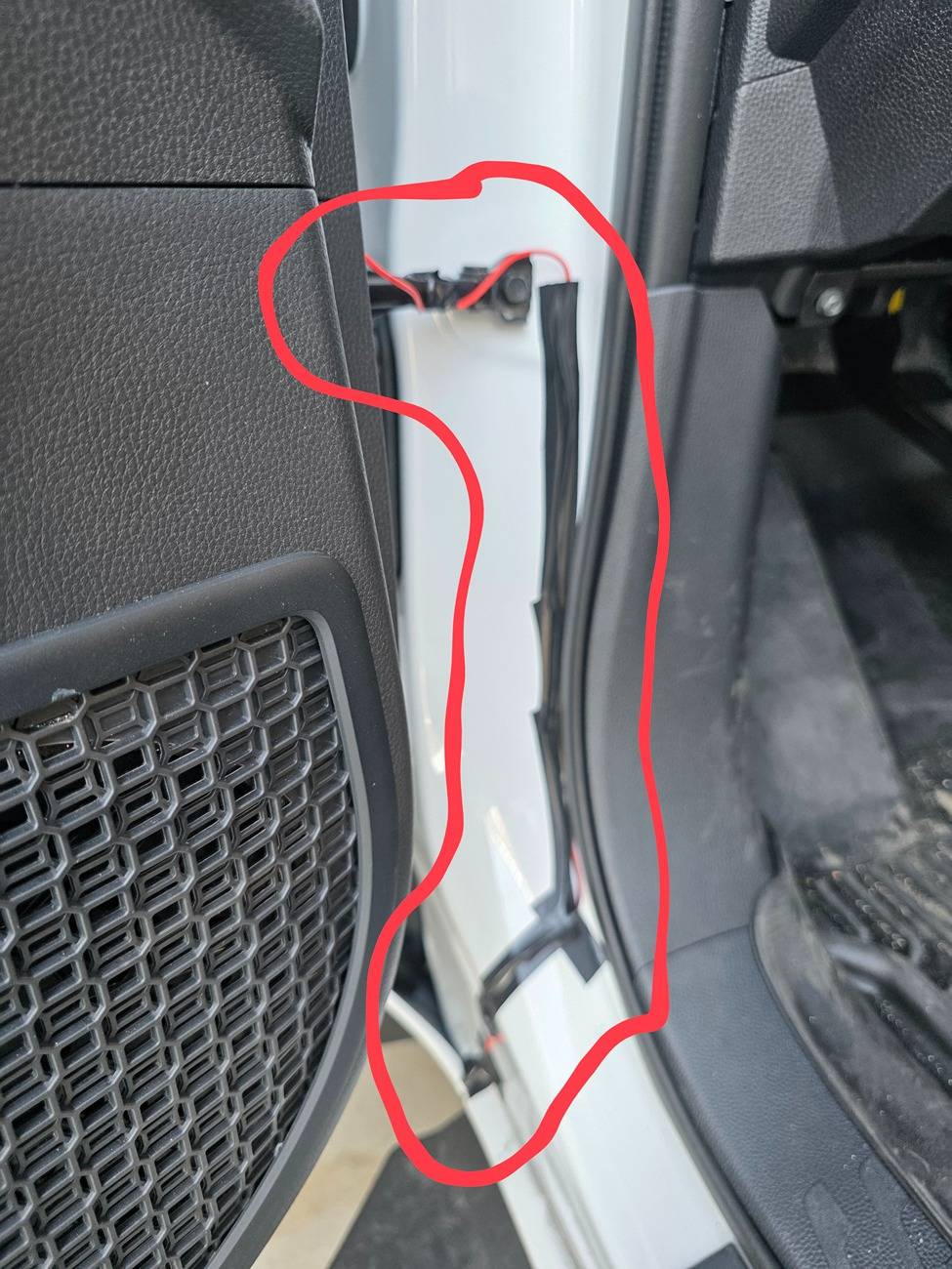 2024 Tacoma Adding Integrated Turn Signal Mirrors to SR5 7