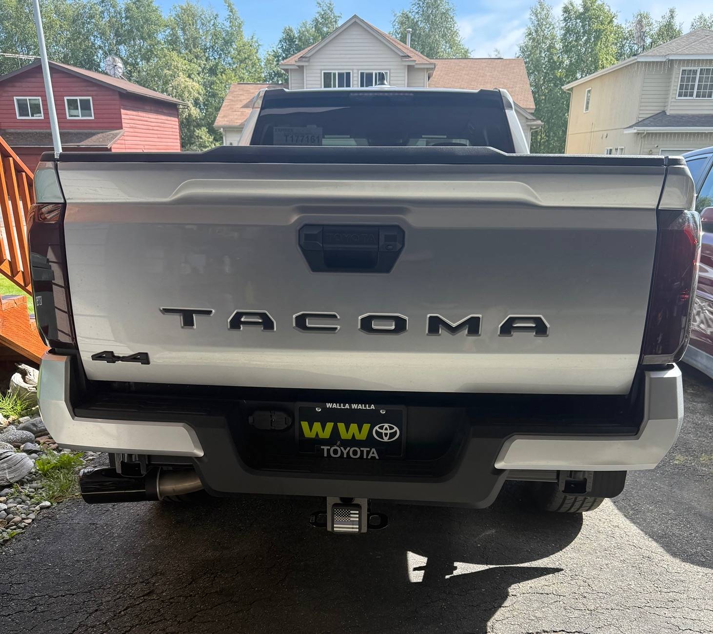 2024 Tacoma Tail Gate Assist (SR5) ? IMG_5688