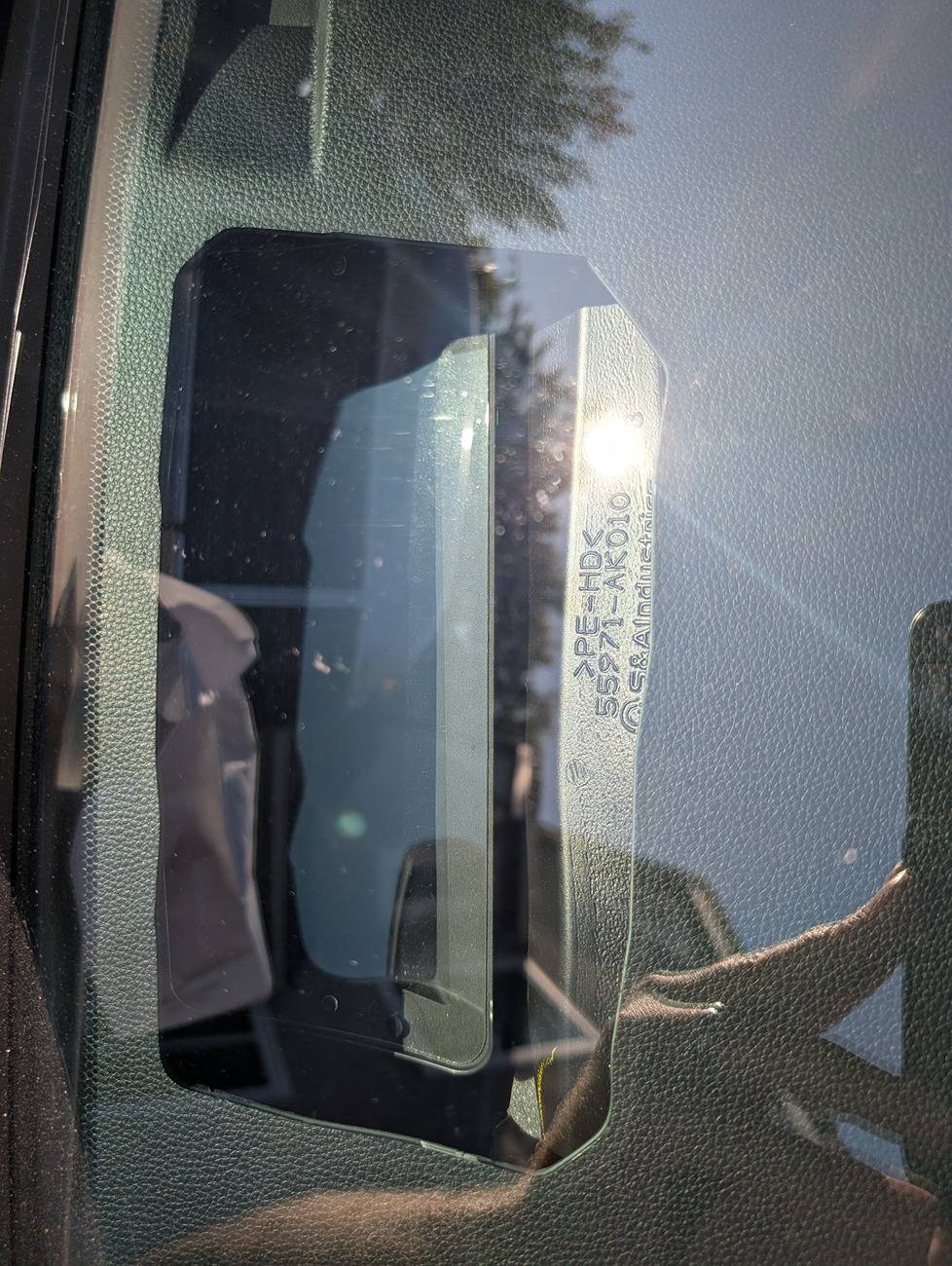 2024 Tacoma Removing HUD bezel? PXL_20250626_004906785