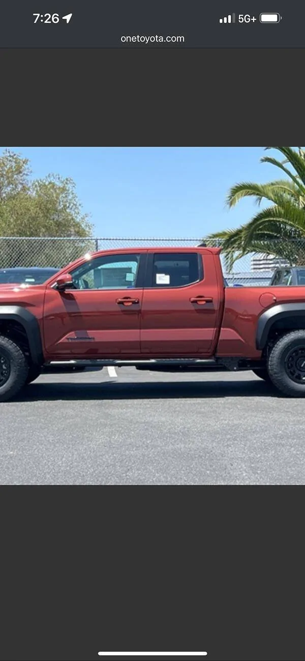 2024 Tacoma Looking for these nerf bars IMG_2267