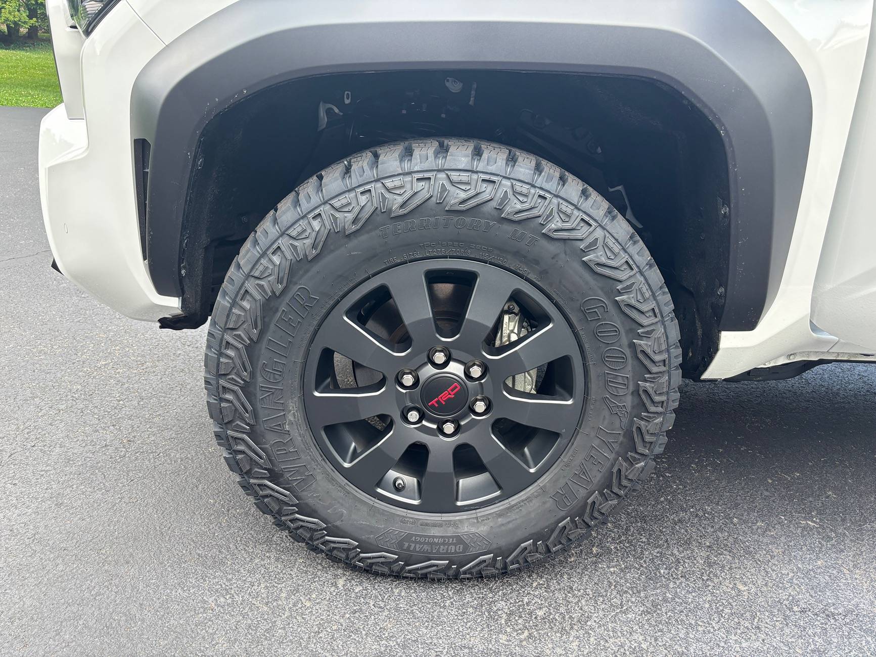 2024 Tacoma 275/70/18 tires with Land Cruiser Wheels on TRD ORP IMG_7315