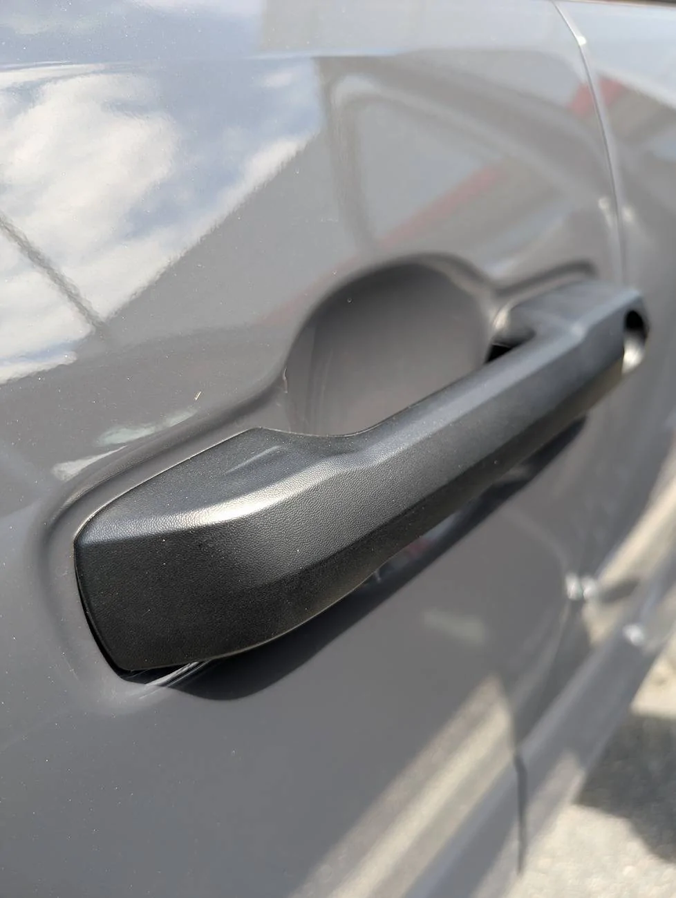 2024 Tacoma New style door handles spotted on 2025 Tacoma TRD Off-Road PXL_20250716_183711292
