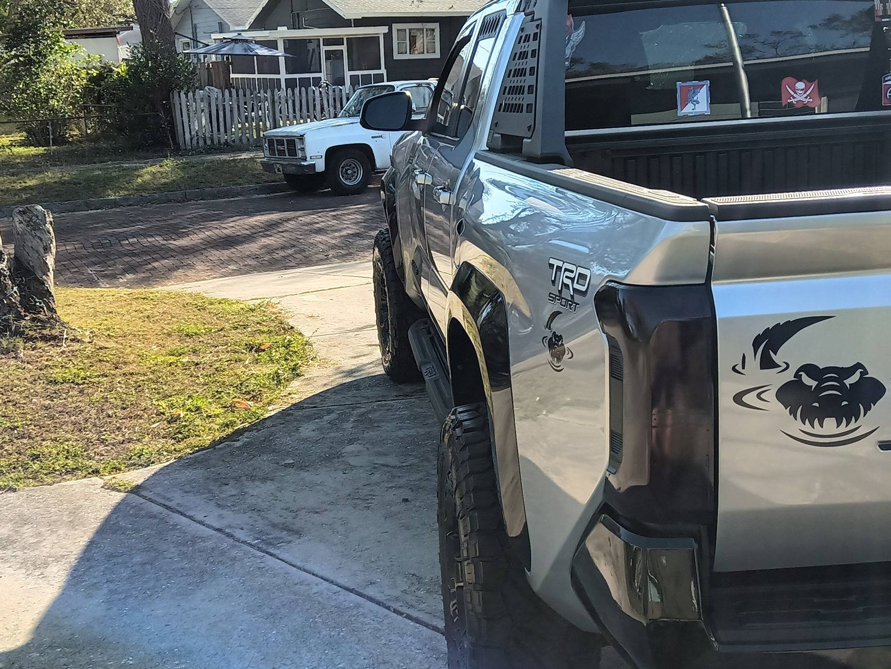 2024 Tacoma 2024 TRD Sport Silver with TRD Pro style Satin Black Wrap on Roof, Pillars, Mirror, Fender Flares sil7