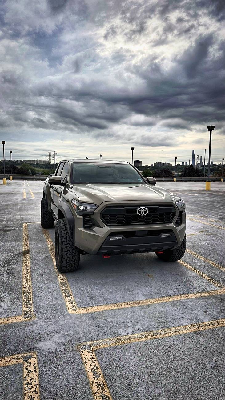 2024 Tacoma What did you do TO / WITH your 4th gen Tacoma today?! 👨‍🏭 🧰 📸 48139DF7-2DA5-4F85-8819-4C69CA883E66
