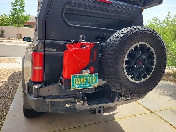 2024 Tacoma What did you do TO / WITH your 4th gen Tacoma today?! 👨‍🏭 🧰 📸 gas can-sm