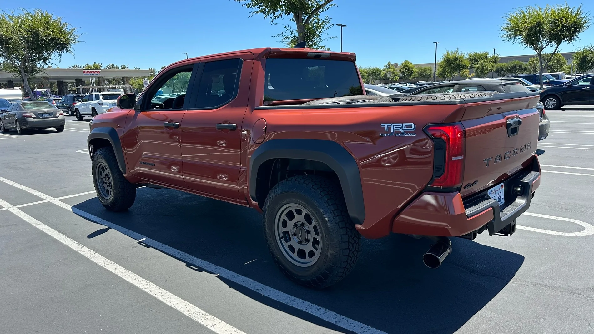2024 Tacoma Rutsy's Terra Off Road with Pizza Cutters - Toyo Open Country 255/80/17 with Method 705 +35 in Titanium IMG_1539