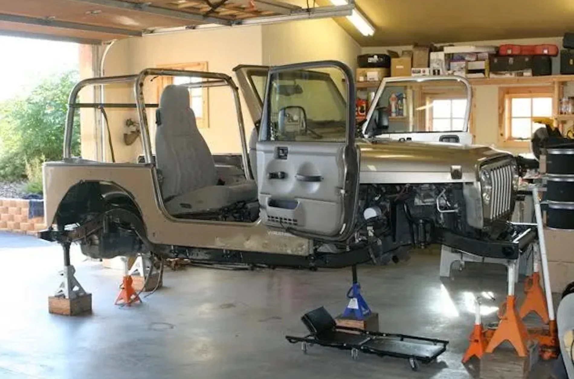 build Jeep.webp