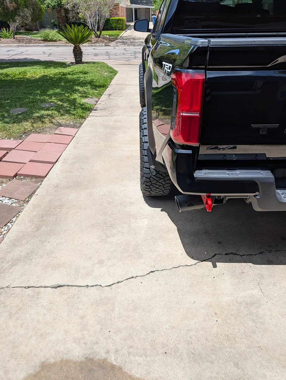 2024 Tacoma 2025 Tacoma TRD OR on Icon Rebound Pros 0 offset + 285/70/17 Nitto Ridge Grappler tires PXL_20250717_175139276.MP