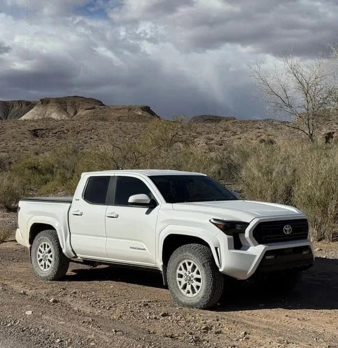 2024 Tacoma Rutsy's Terra Off Road with Pizza Cutters - Toyo Open Country 255/80/17 with Method 705 +35 in Titanium IMG_2221