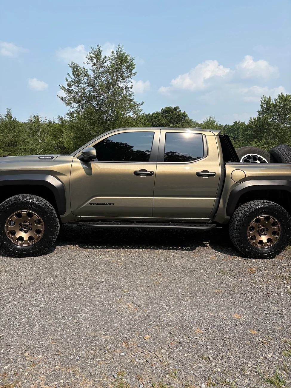 2024 Tacoma New tires & wheels installed: Trailhunter wheels on 295/70/18 Toyo Open Country IMG_2590