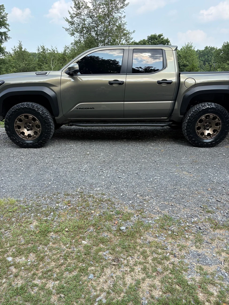2024 Tacoma New tires & wheels installed: Trailhunter wheels on 295/70/18 Toyo Open Country IMG_2598