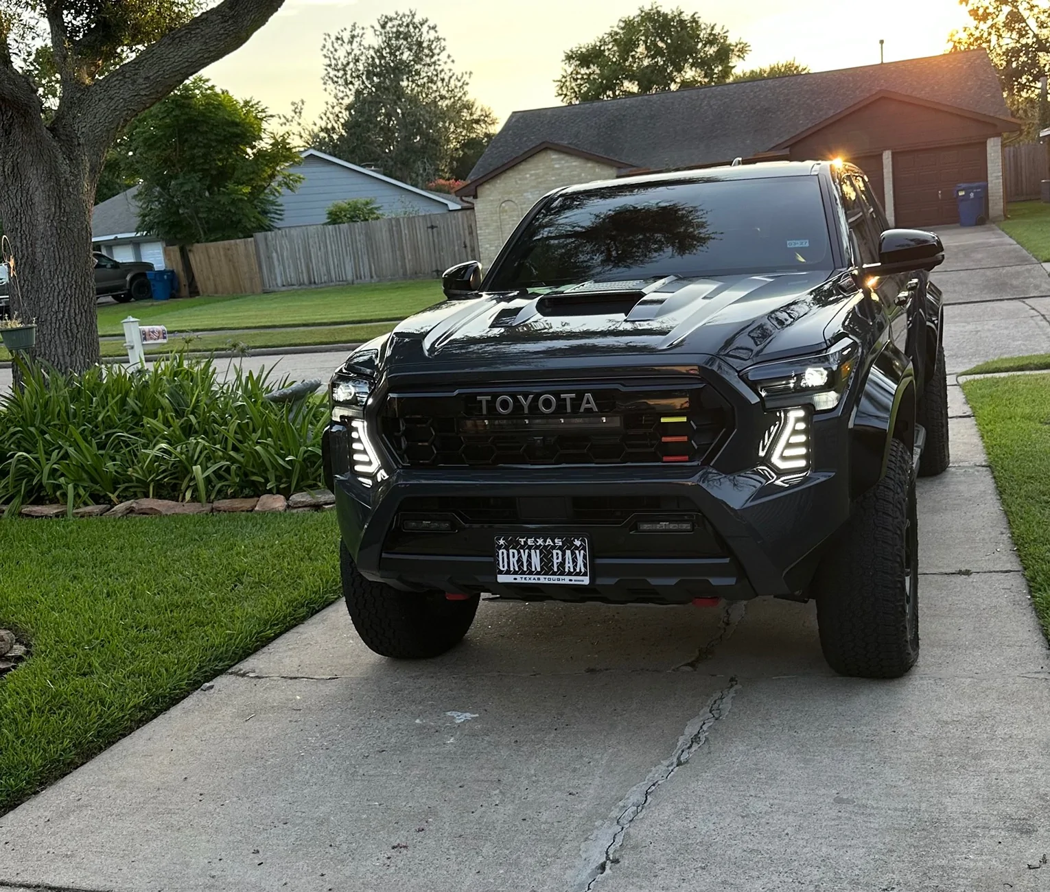 2024 Tacoma What did you do TO / WITH your 4th gen Tacoma today?! 👨‍🏭 🧰 📸 IMG_5996