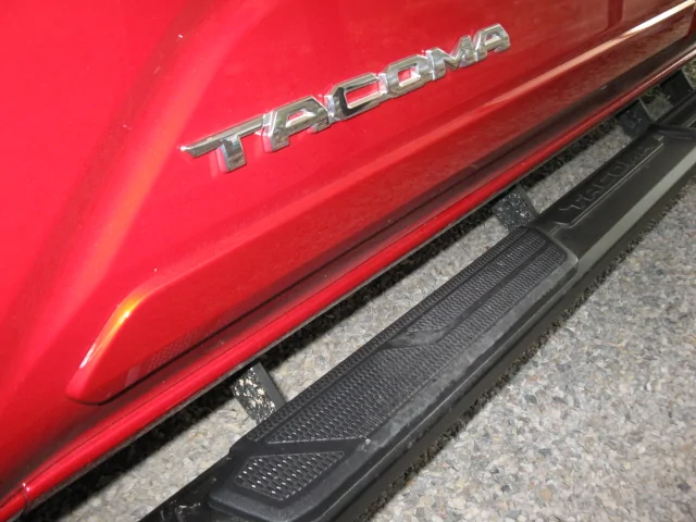 2024 Tacoma Body Side Moldings - how are they installed? Photos? IMG_0774