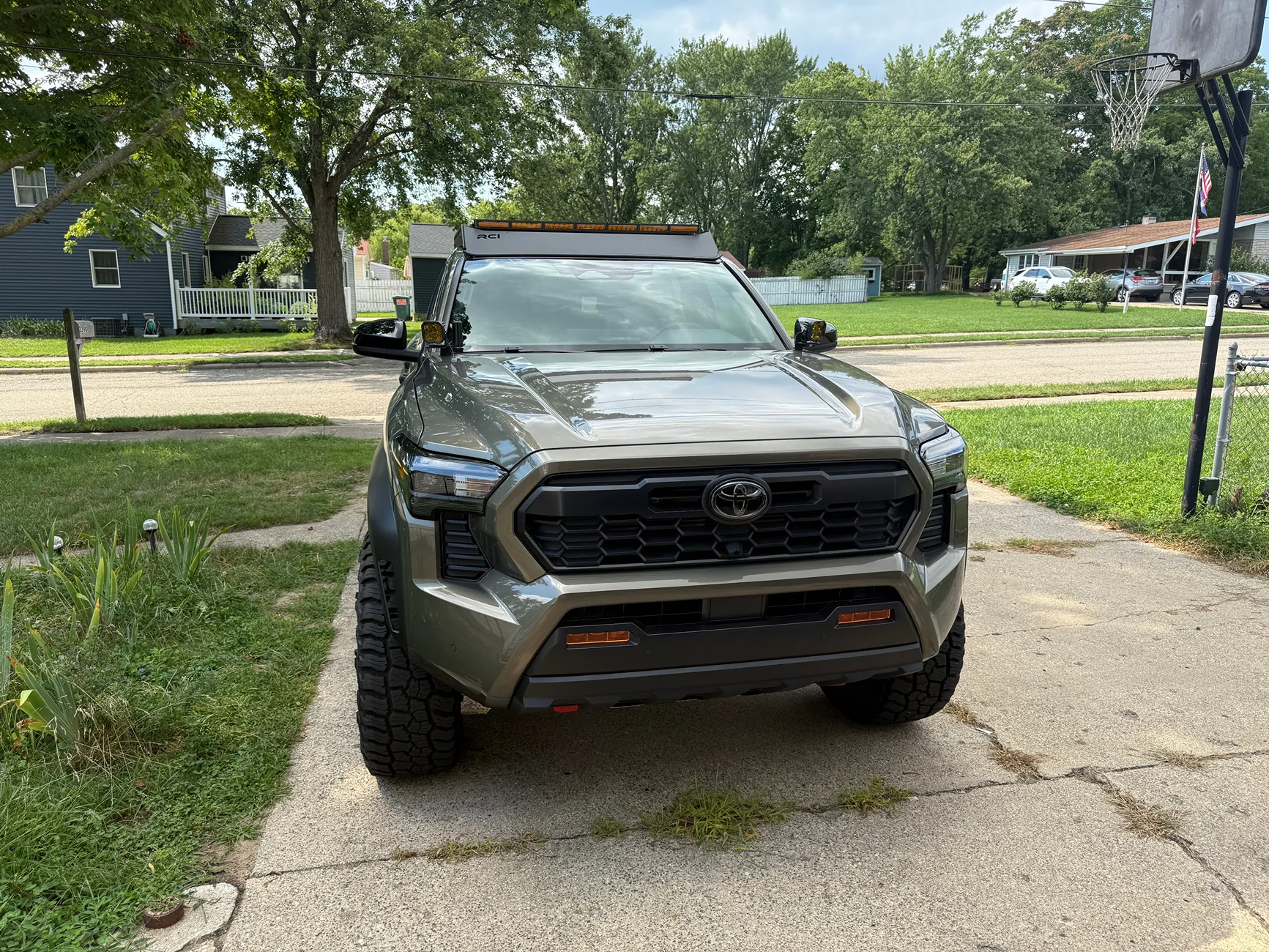 2024 Tacoma RCI Roof Rack installed w/ Diode Dynamics 42" inch light bar. 2025-08-22 15.25.18