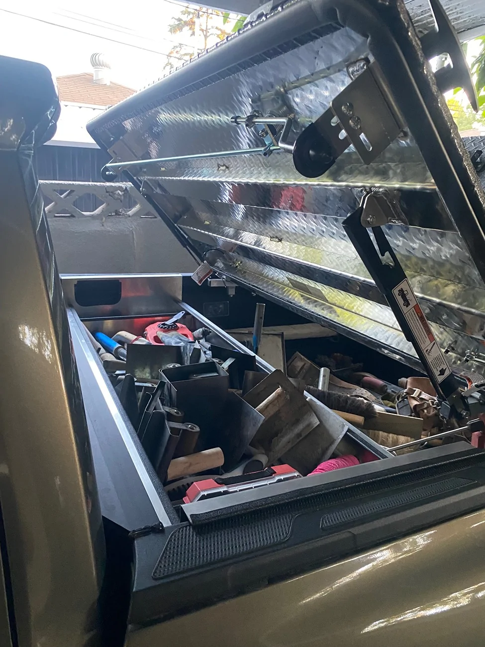 2024 Tacoma Diamondback HD bed cover installed IMG_2810