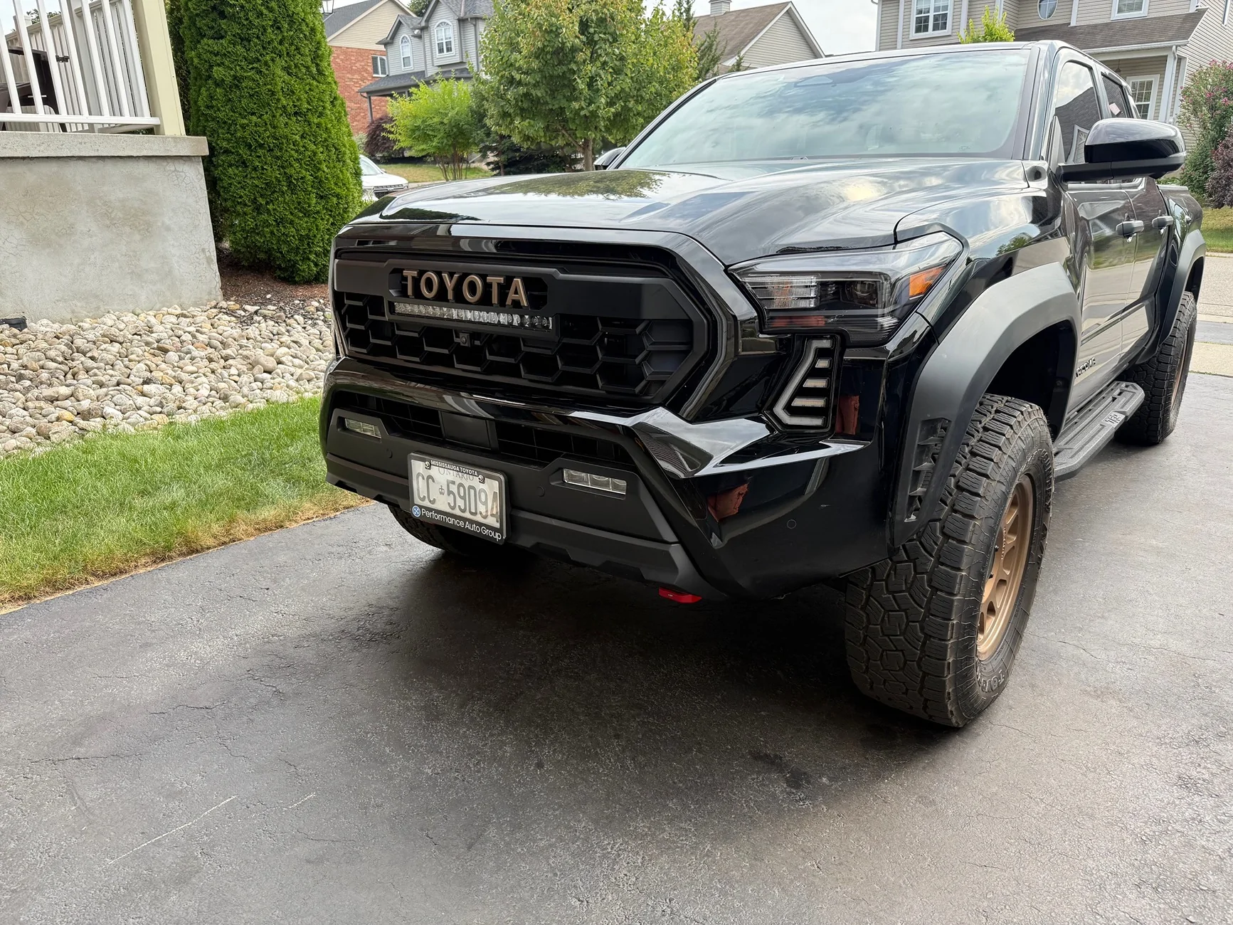 2024 Tacoma Fitment check: Method 703 17x8.5 +35mm and 285/70/17 tires. IMG_9829