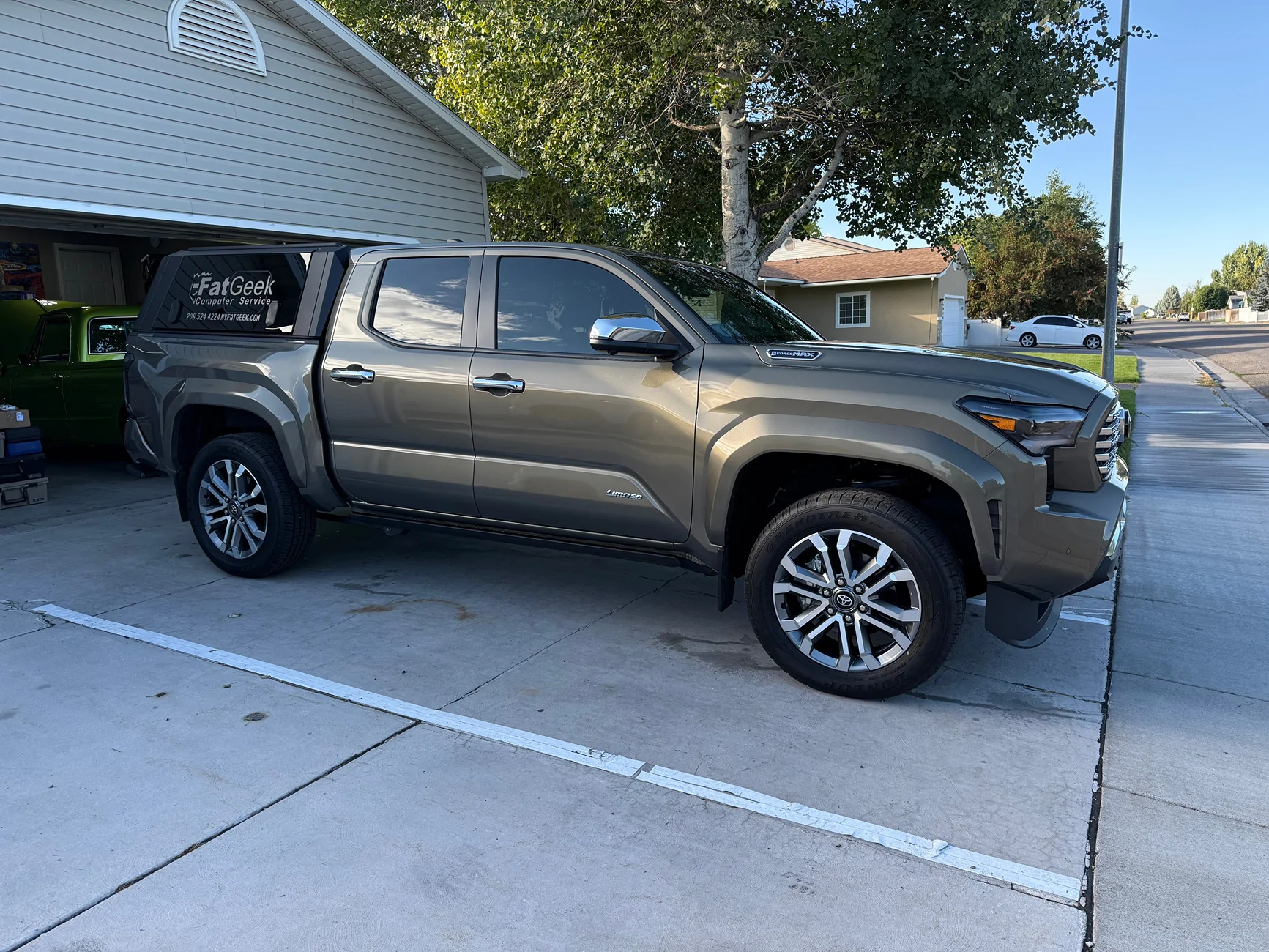 2024 Tacoma Man did I score! New Wheel's for the Taco IMG_1544