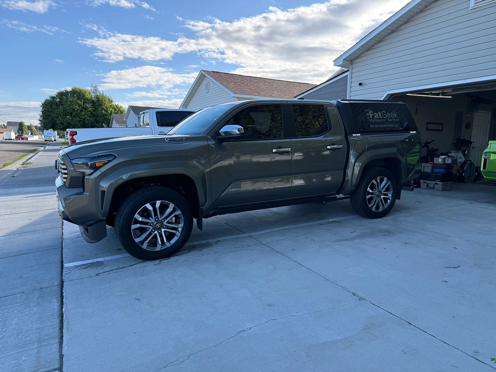 2024 Tacoma Man did I score! New Wheel's for the Taco IMG_1543