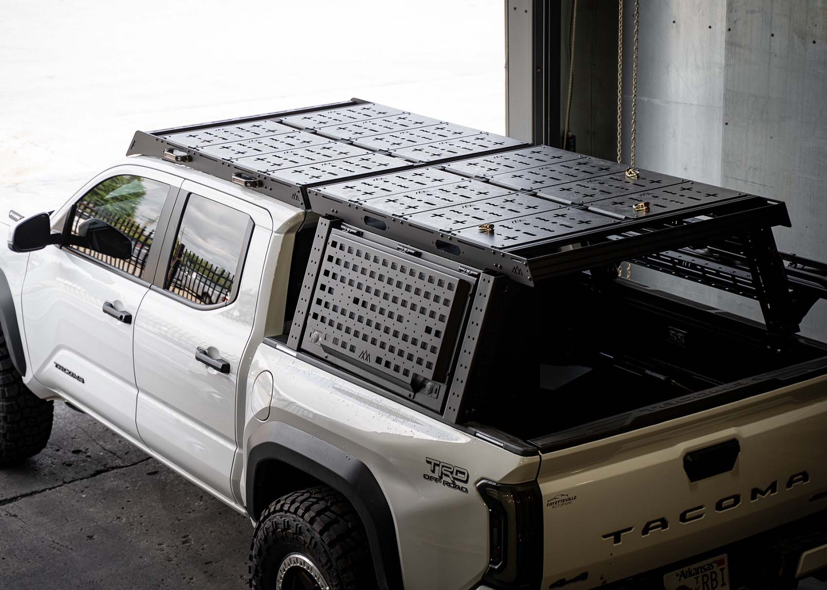 2024 Tacoma Anyone Have Experience With the Kuat IBEX Bed Rack? DSC08315