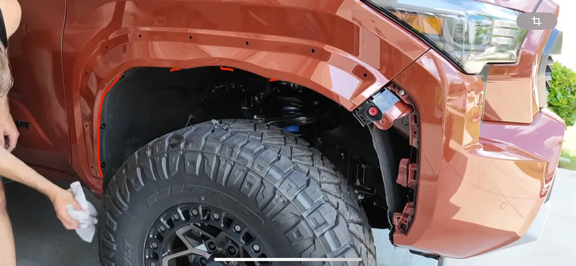 2024 Tacoma Remove and réinstalle fender flare IMG_1306