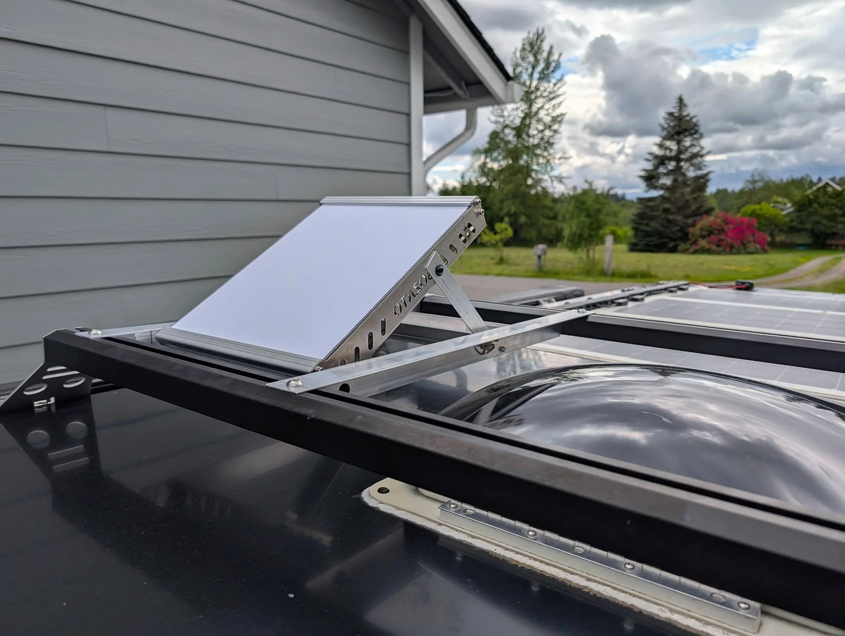 2024 Tacoma Post your Starlink mini mounting setup! PXL_20250520_231936665