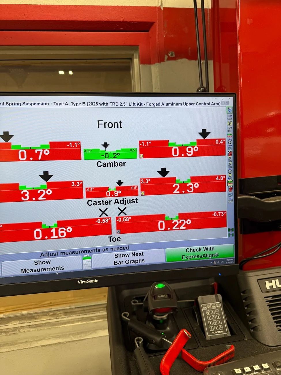 2024 Tacoma Toyota Dealer - No clue on alignment IMG_4304