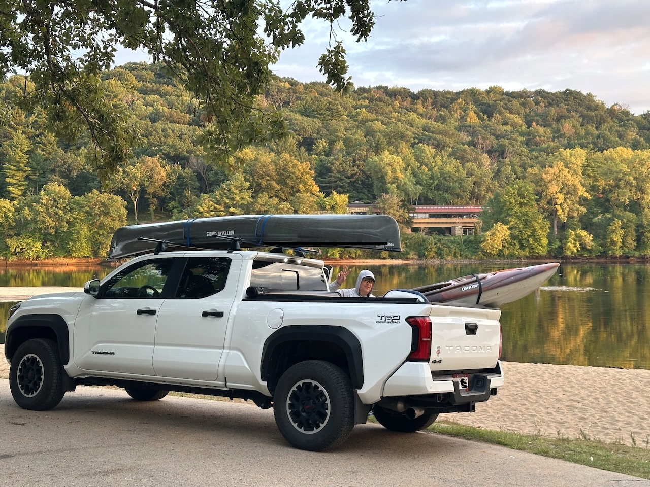 2024 Tacoma Wind Fairing Noise on Roof Racks 66n03My