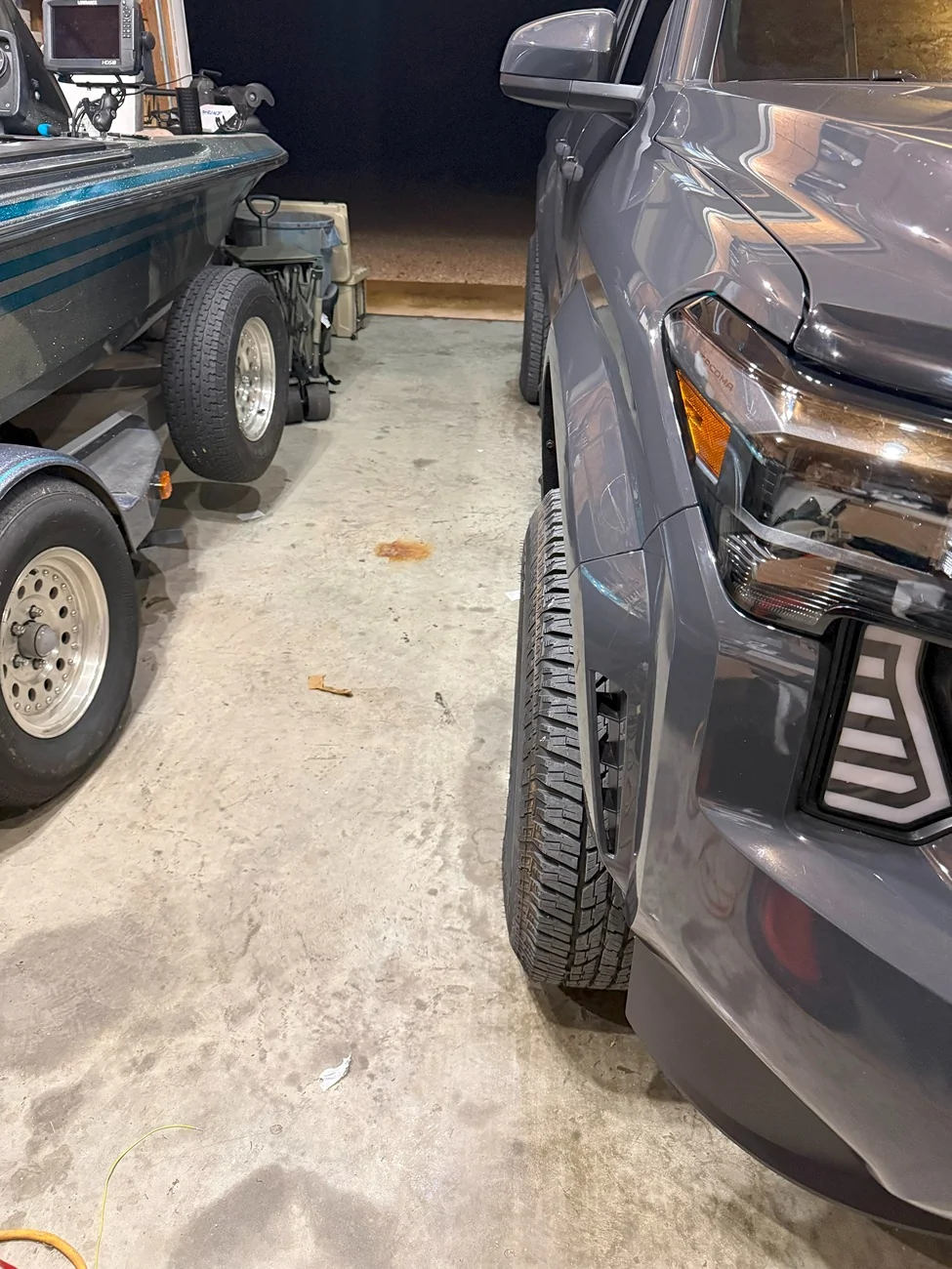 2024 Tacoma 265/70R17 Gang IMG_0891