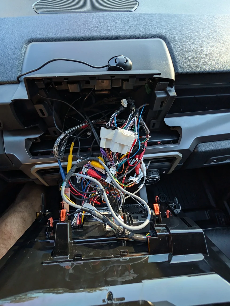 2024 Tacoma AliExpress 14" Display Android Infotainment System Upgrade (from 8" Screen) - My Experience PXL_20251012_135155985