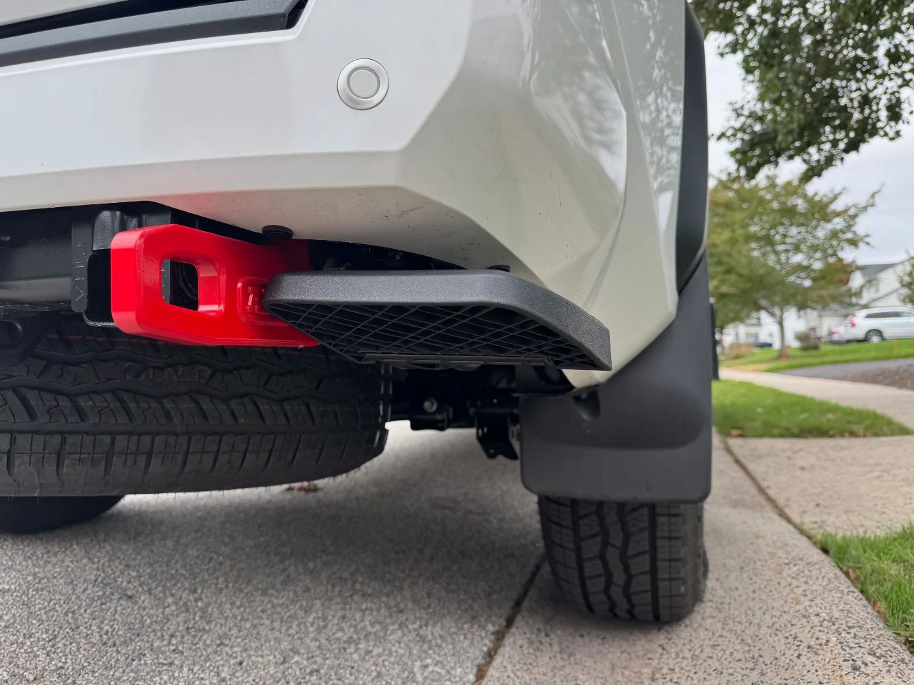 2024 Tacoma ARB Rear Recovery Points + OE Bed Step + SXTH Relo Bracket = doesn’t work IMG_4612