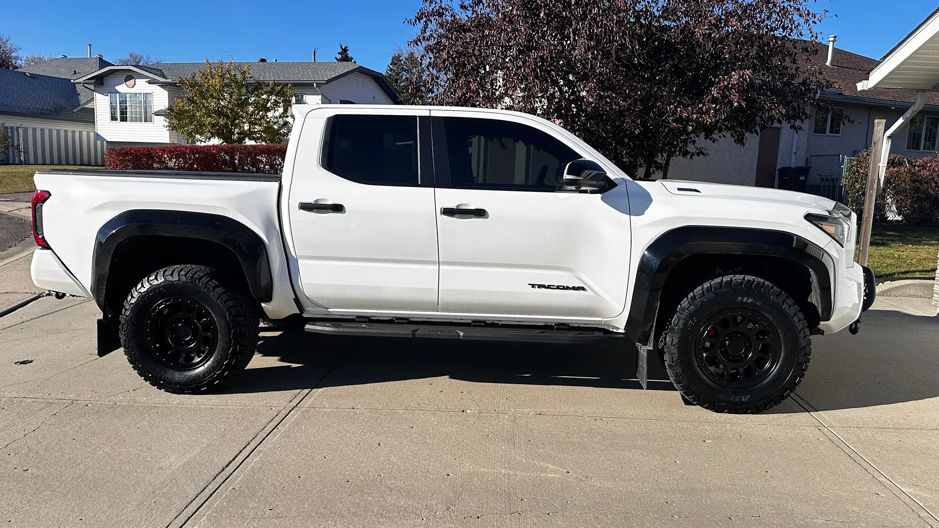 2024 Tacoma 2024 TRD Off Road with 285/70/17 KO3 on Method 709HD Rims IMG_1765