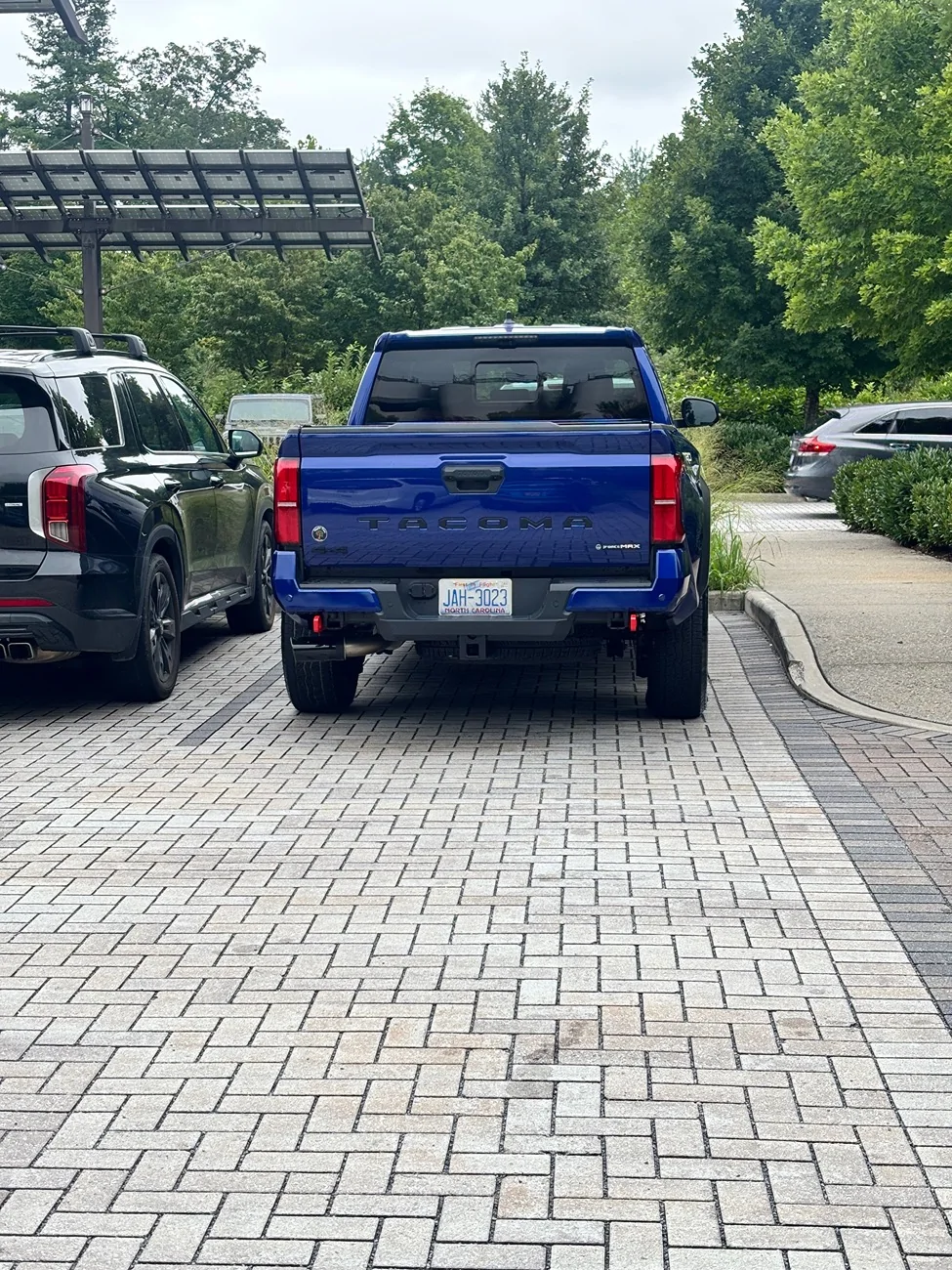 2024 Tacoma Looking For Blue Crush Metallic Accent Color Ideas IMG_6035