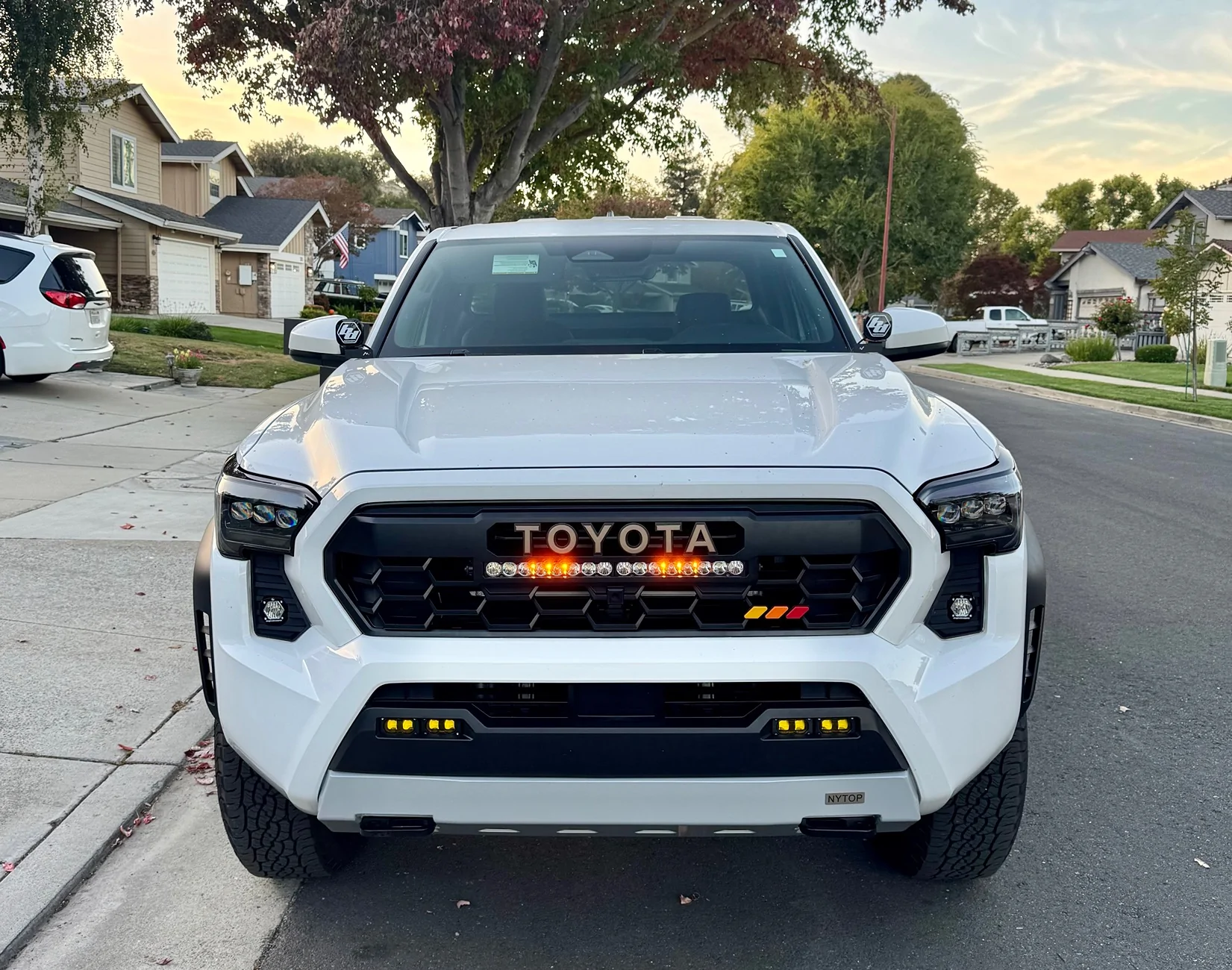 2024 Tacoma Blaze Off-Road + Garmin PowerSwitch = WOW! IMG_7564