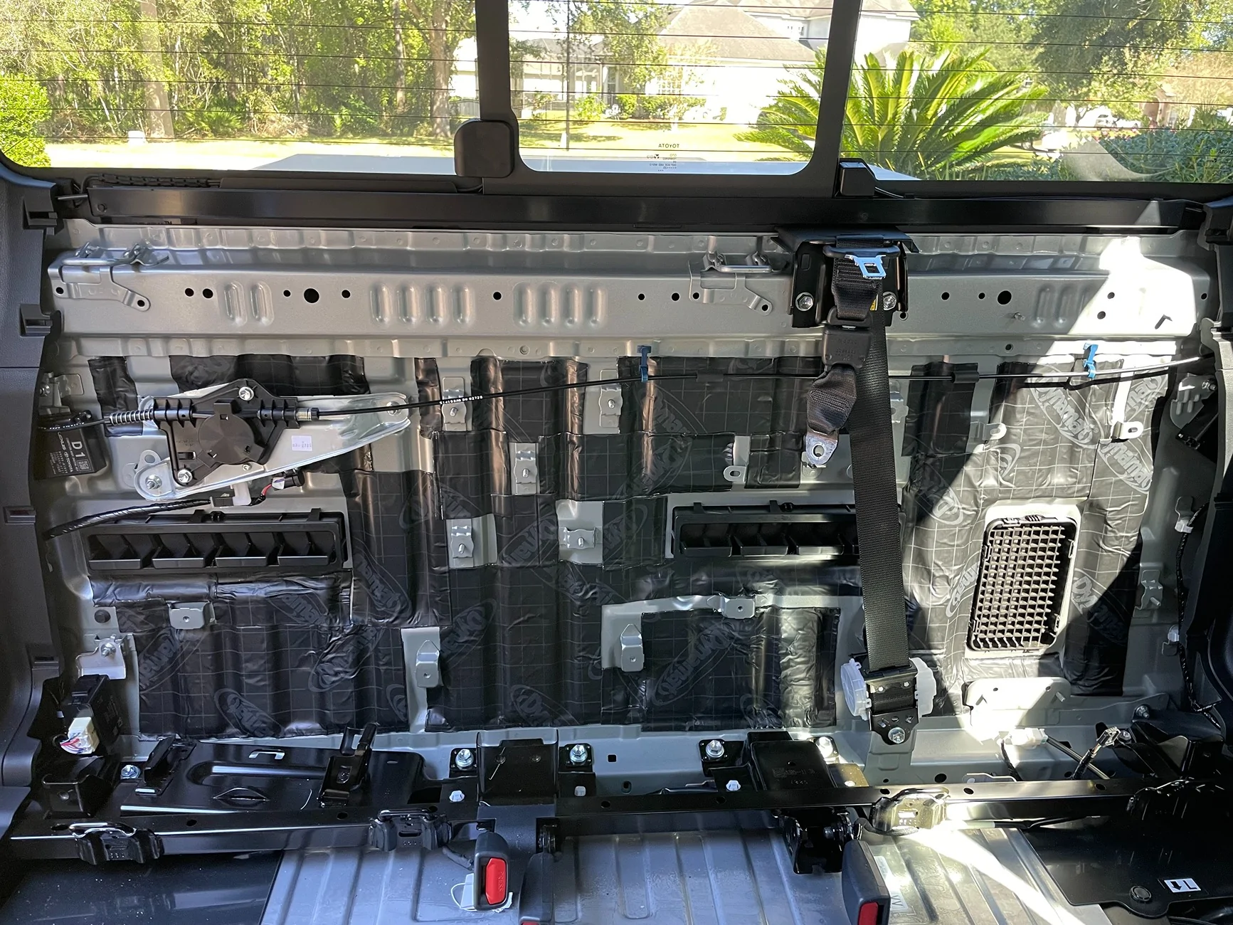 2024 Tacoma What did you do TO / WITH your 4th gen Tacoma today?! 👨‍🏭 🧰 📸 IMG_1679