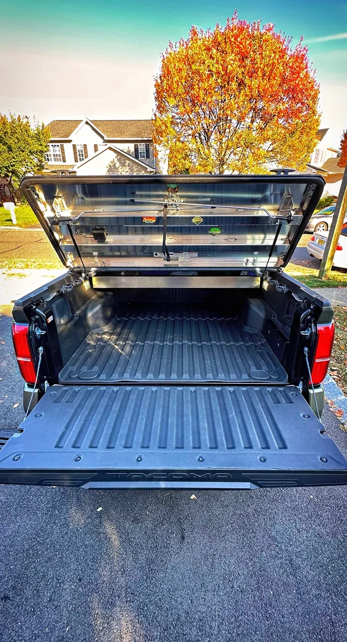 2024 Tacoma What did you do TO / WITH your 4th gen Tacoma today?! 👨‍🏭 🧰 📸 4FDCDD63-1293-4ECC-8A09-25A63FD41EEB