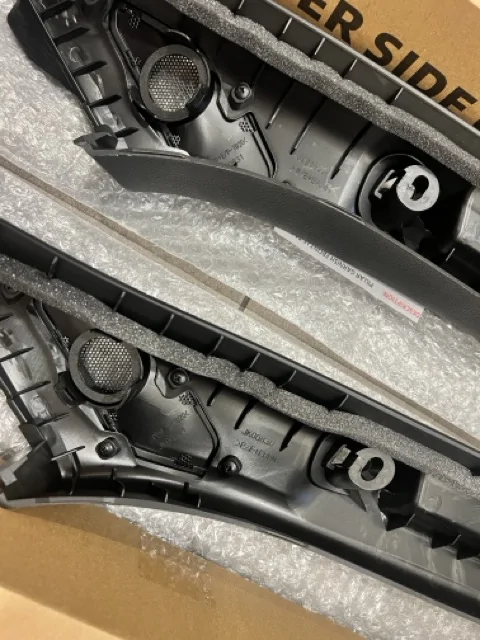 2024 Tacoma Driver's side grab handle available IMG_6413 Medium