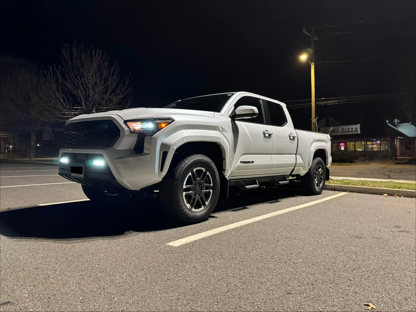 2024 Tacoma WIND CHILL PEARL 2024 Toyota Tacoma Thread IMG_9153