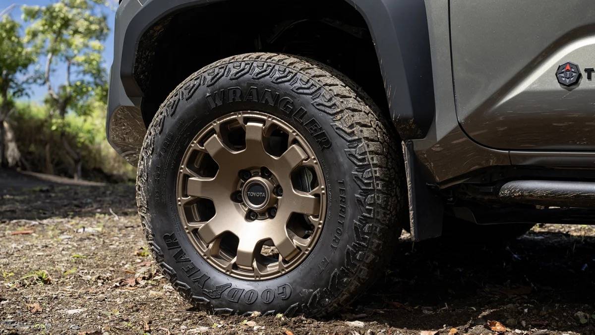 2024 Tacoma 2024 Tacoma TRAILHUNTER - Specs, Price (TBA) Features, Photos & Videos 2024_toyota_tacoma_trailhunter_023-copy-jpe