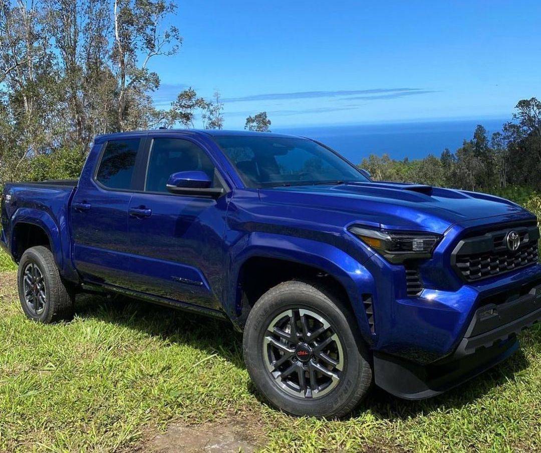 2024 Tacoma BLUE CRUSH 2024 Tacoma Thread (4th Gen) Blue Crush 2024 Tacoma Sport 4th Gen 1