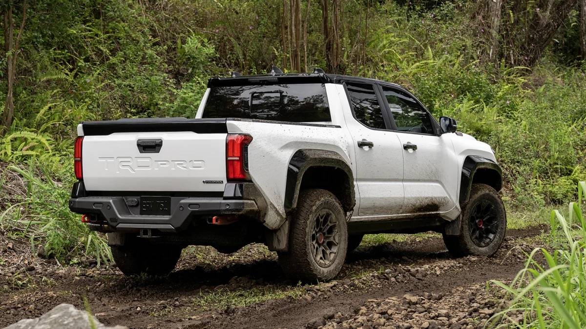 2024 Tacoma 2024 Tacoma TRD PRO - Specs, Price (TBA) Features, Photos & Videos 2024_toyota_tacoma_trd_pro_022-copy-jpe