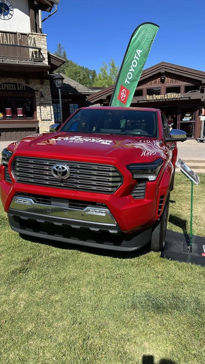 2024 Tacoma SUPERSONIC RED 2024 Tacoma Thread (4th Gen) 2024 Tacoma Limited in Supersonic Red 8