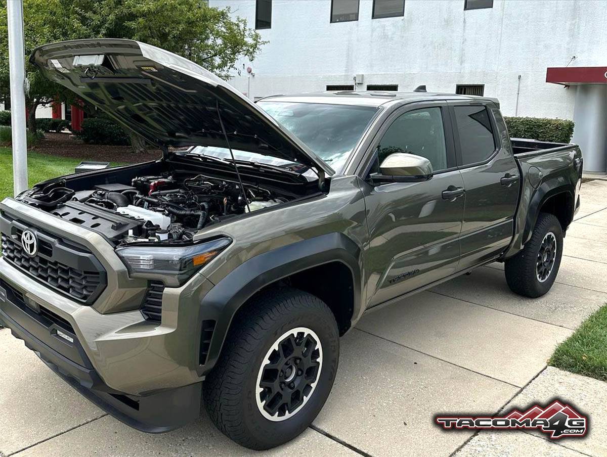 2024 Tacoma BRONZE OXIDE 2024 Tacoma Thread (4th Gen) 2024 tacoma trd off-road bronze oxide interior exterior 4