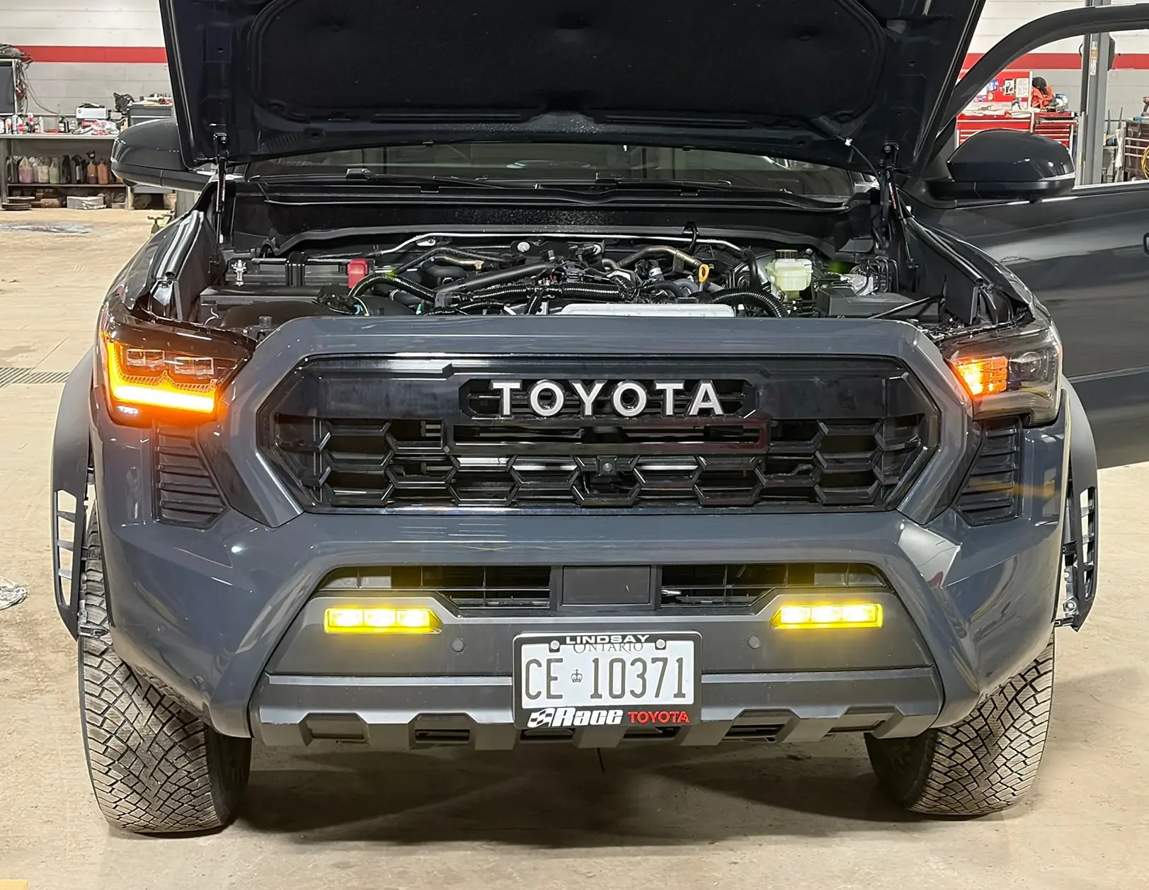 2024 Tacoma First 4G Tacoma with 4Runner TRD PRO headlights 39773-708ee84cbf1041bdf9d928dba92803da